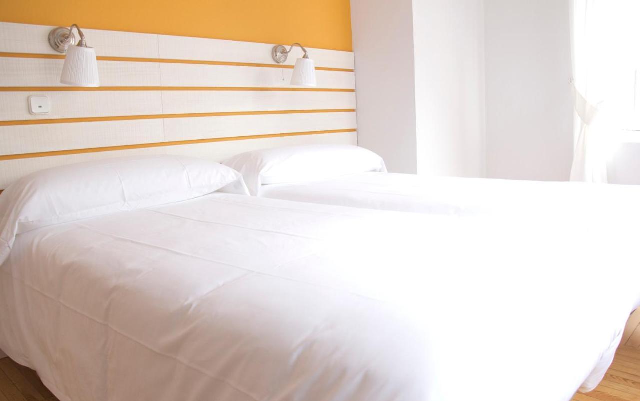 Hostal Boreal Mistral บูร์โกส ภายนอก รูปภาพ