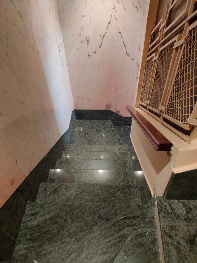 Hostal Boreal Mistral บูร์โกส ภายนอก รูปภาพ