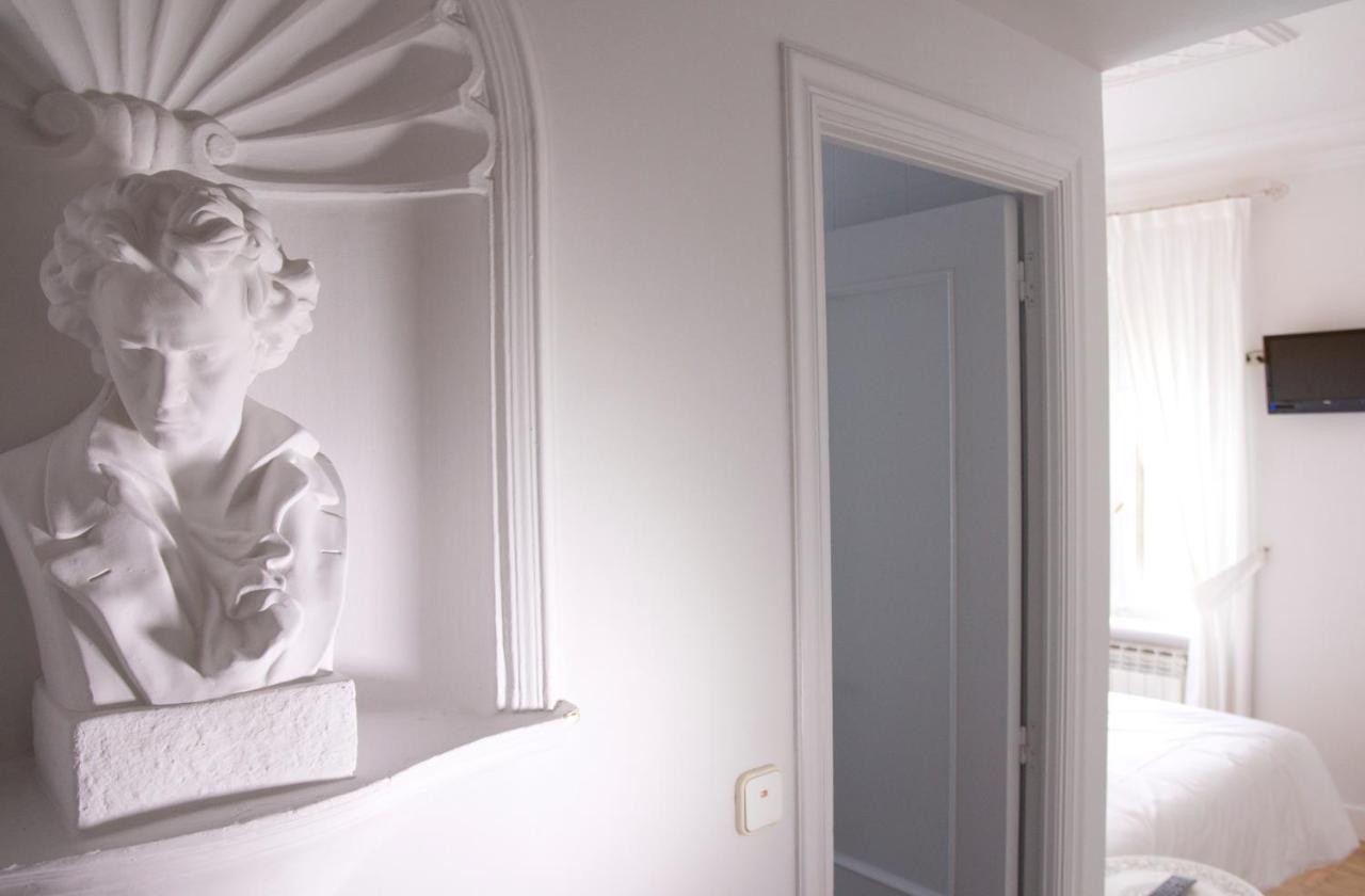 Hostal Boreal Mistral บูร์โกส ภายนอก รูปภาพ